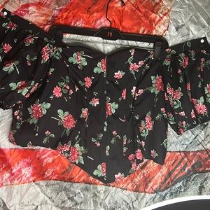Plus Floral Puff Sleeve Corset